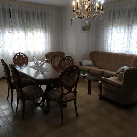 Ardan Paraiso Apartment *